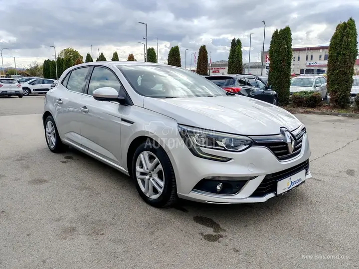Renault Megane 2019 photo 3