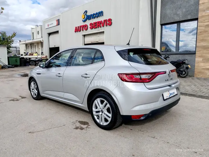 Renault Megane 2019 photo 5