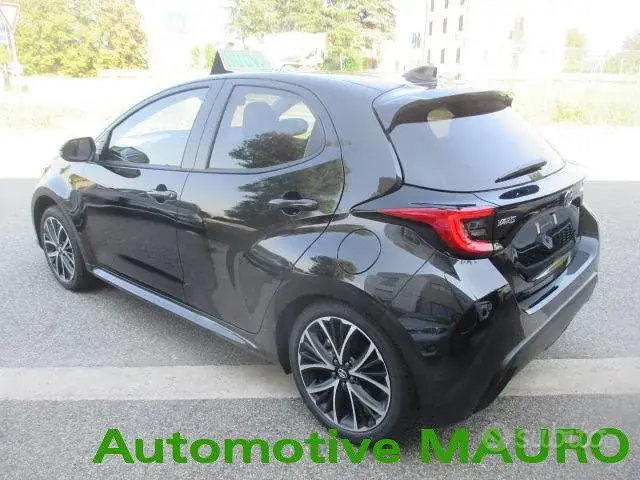 Toyota Yaris photo 5