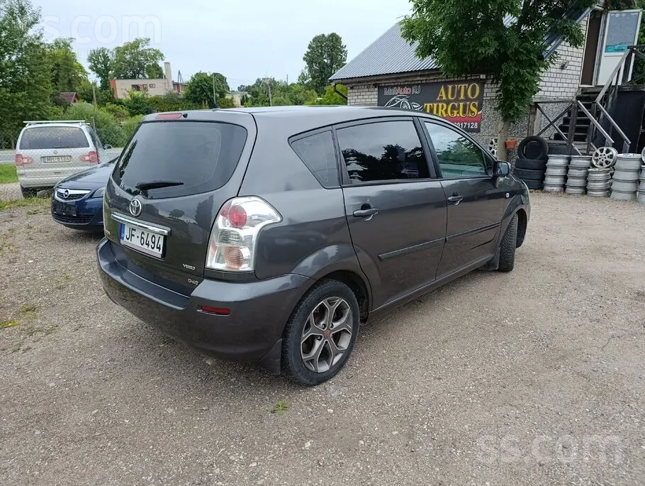 Toyota Corolla Verso 2008 photo 4