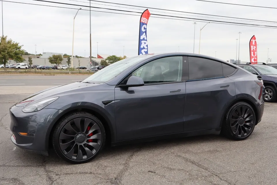 Tesla Model Y 2022 photo 3