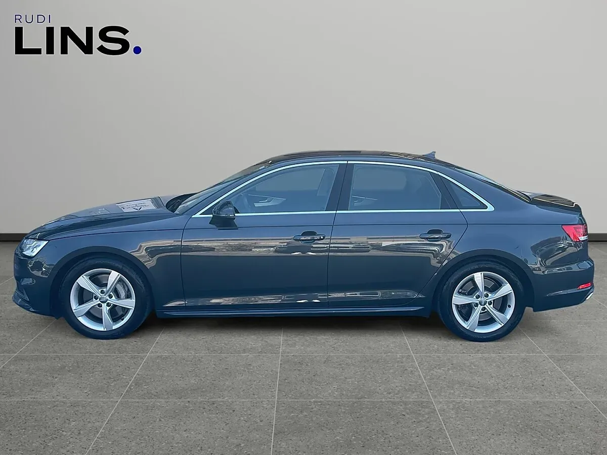 Audi A4 2019 photo 2