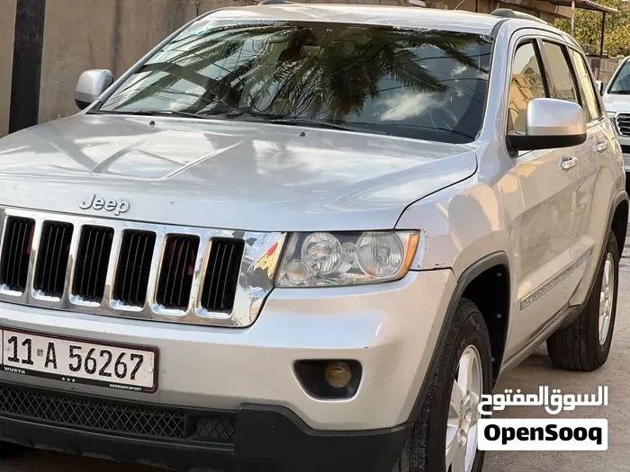 Jeep Grand Cherokee L 2011 photo 3