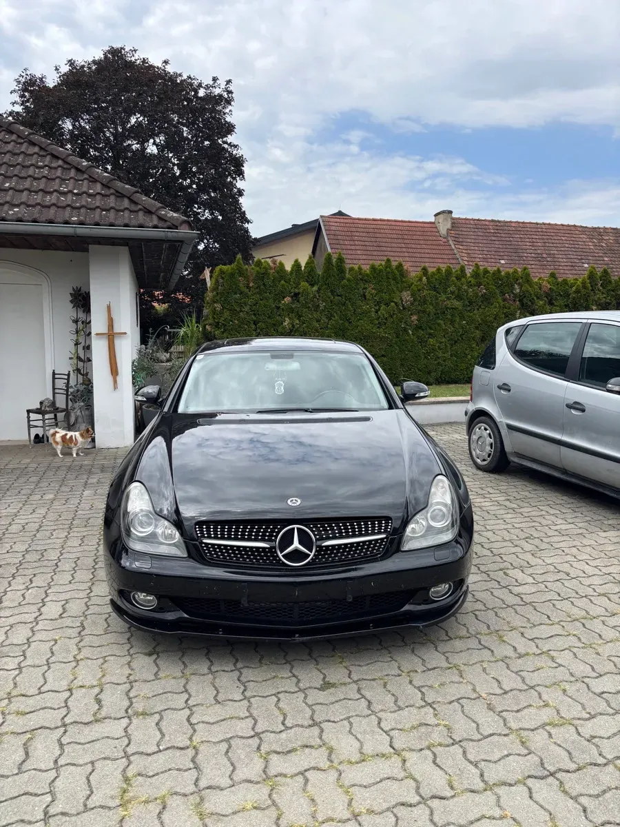 Mercedes-Benz Cls-Class