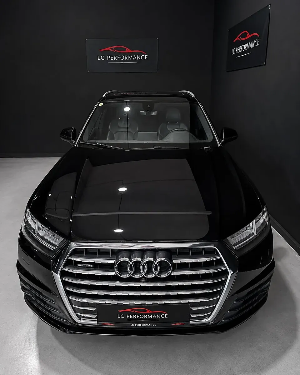 Audi Q7 2016 photo 2