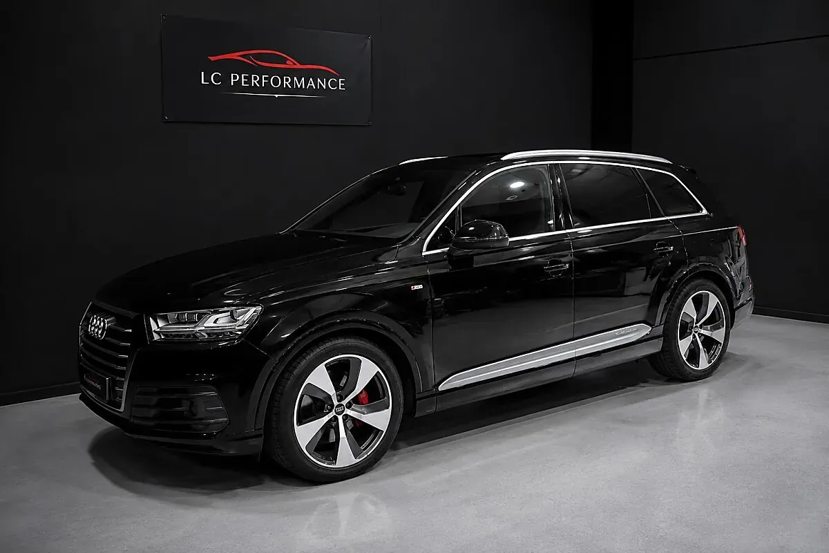 Audi Q7 2016 photo 3