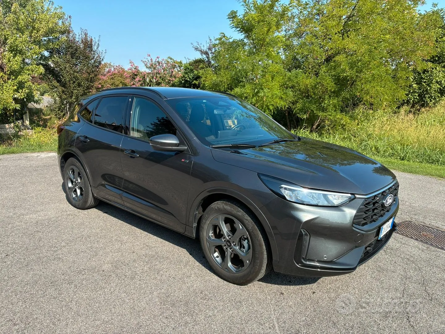 Ford Kuga 2024 photo 2