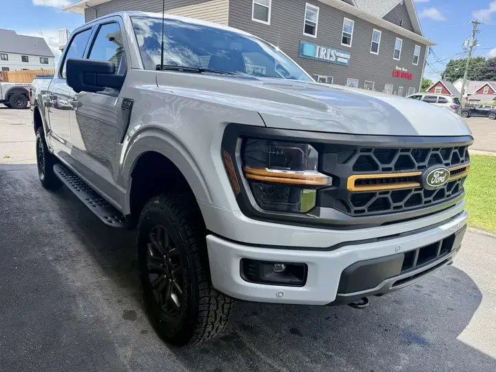 Ford F-150 2024 photo 4