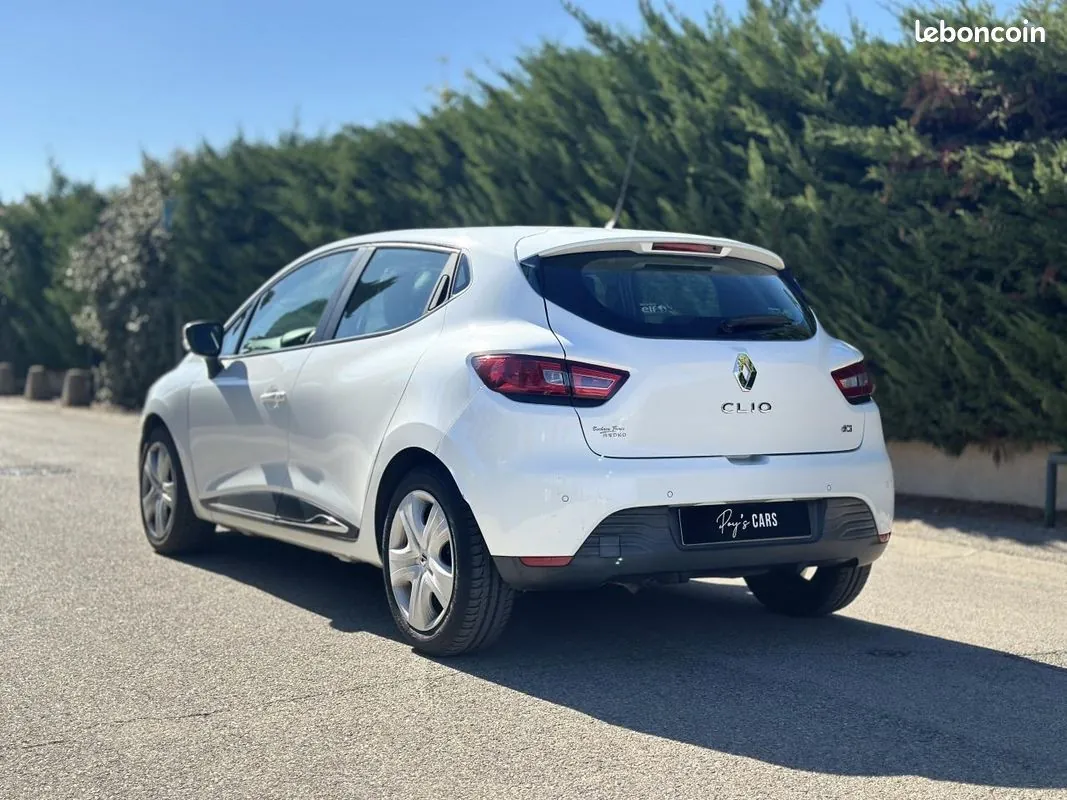 Renault Clio 2015 photo 3