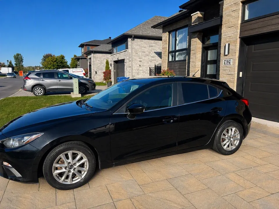 Mazda 3