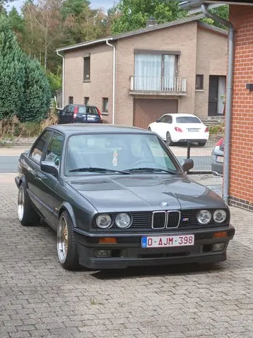 BMW 325I E30 Coupe