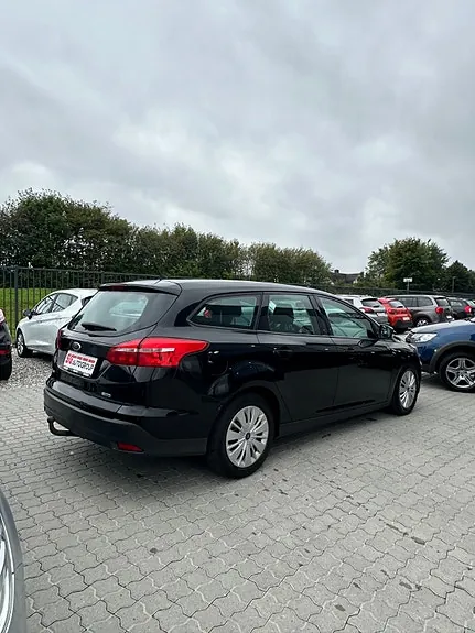 Ford Focus 2015 photo 3