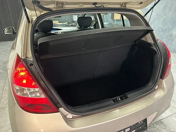 Hyundai I20 2011 photo 5