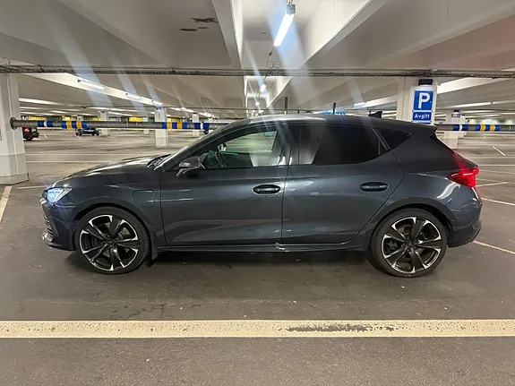 Cupra Leon 2021 photo 3