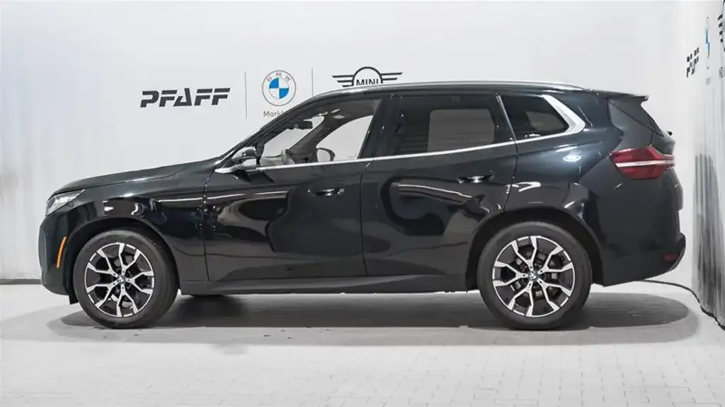 BMW X3 2025 photo 2