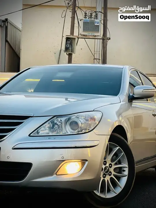 Hyundai Genesis 2010 photo 5