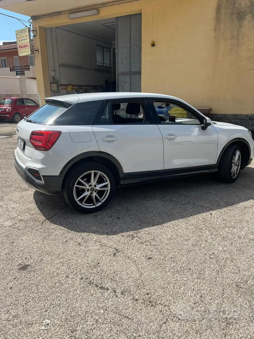 Audi Q2 2021 photo 2