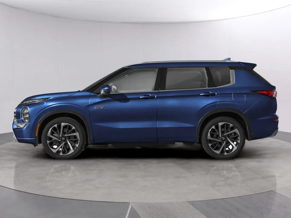 Mitsubishi Outlander 2026 photo 3