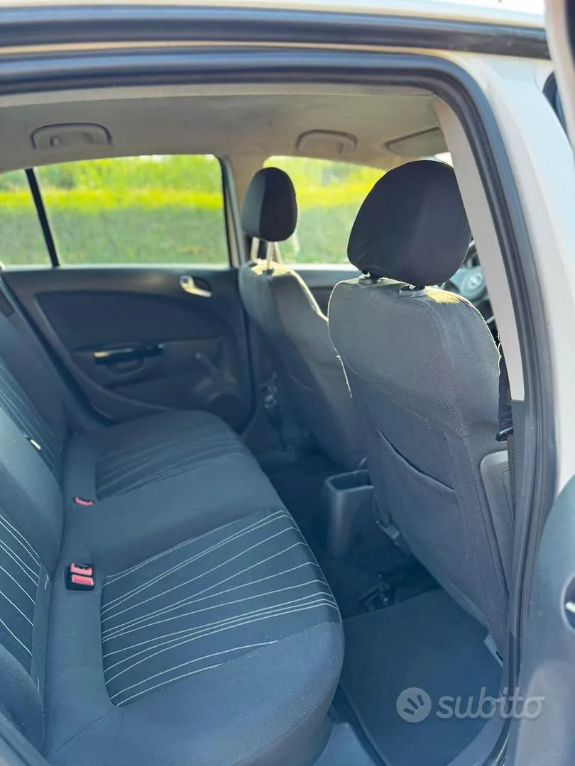 Opel Corsa 2010 photo 5