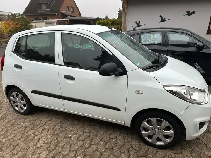 Hyundai I10