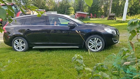 Volvo V60 2013 photo 3
