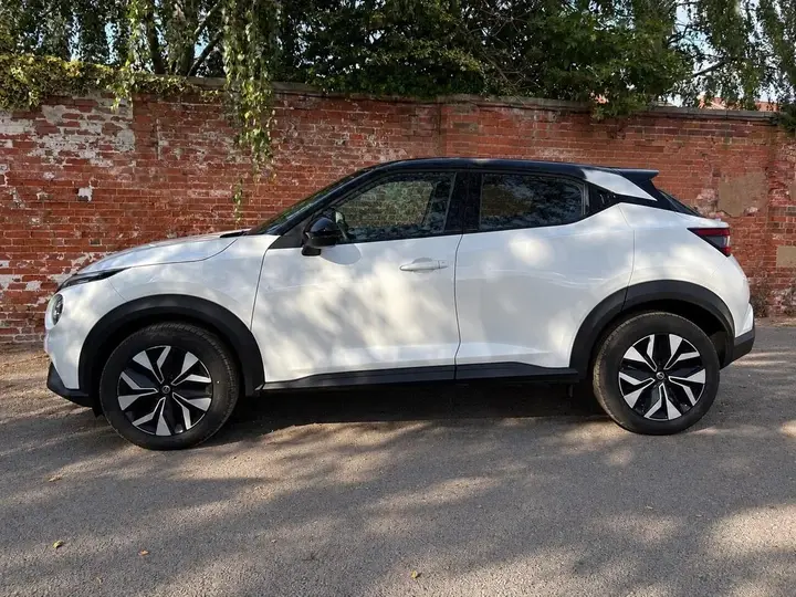 Nissan Juke 2022 photo 4