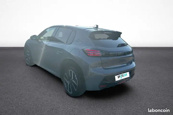 Peugeot 208 2026 photo 4