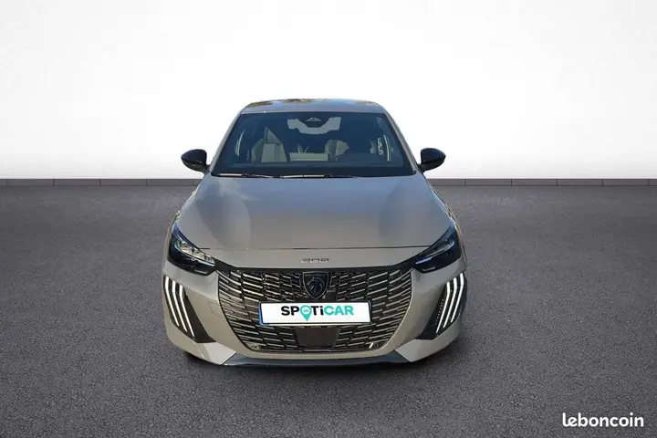 Peugeot 208 2026 photo 2
