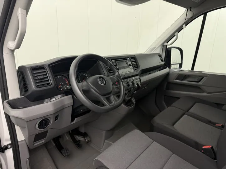 Volkswagen Crafter 2022 photo 3