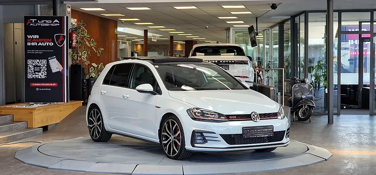 Volkswagen Golf 2019 photo 3