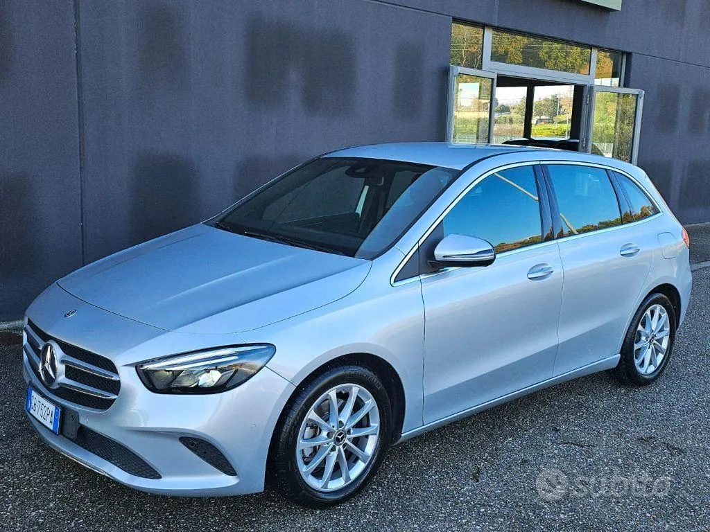Mercedes-Benz B 200 D