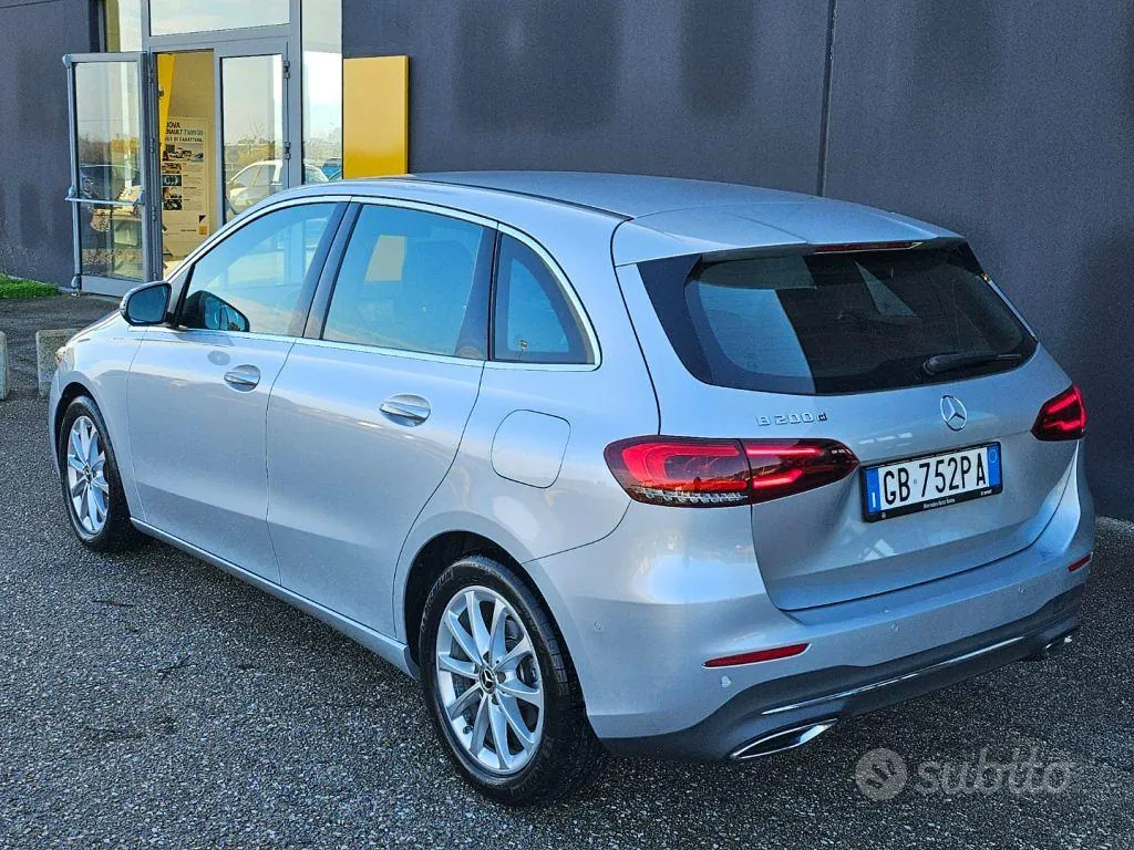 Mercedes-Benz B 200 D 2020 photo 3
