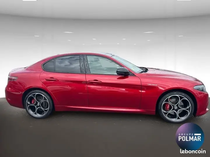 Alfa Romeo Giulia 2023 photo 4