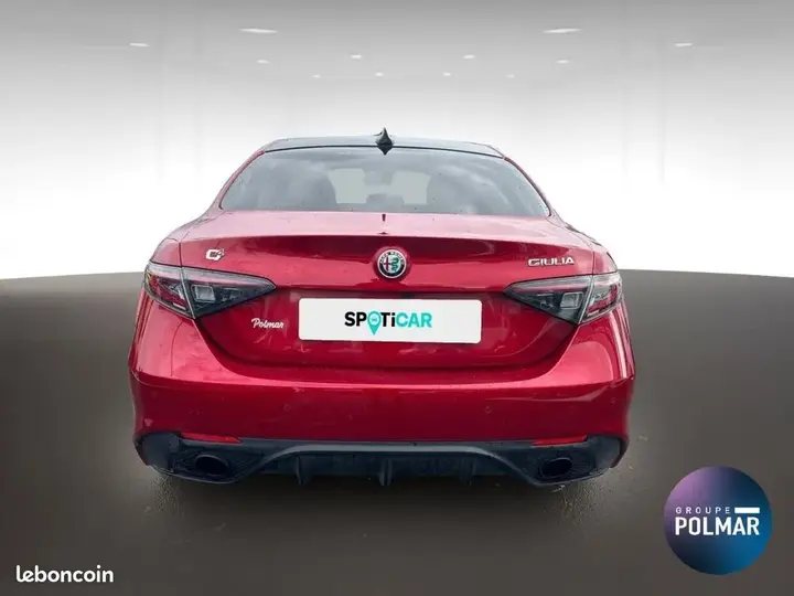 Alfa Romeo Giulia 2023 photo 5