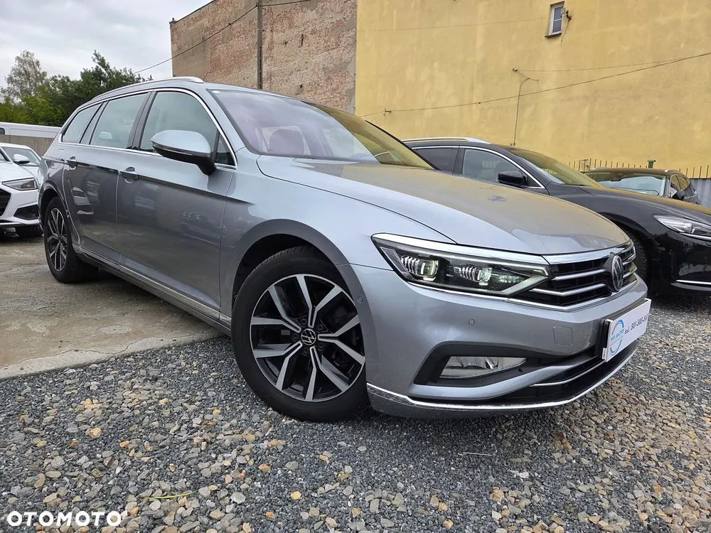 Volkswagen Passat 2023 photo 3