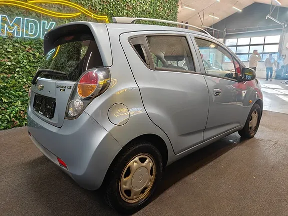 Chevrolet Spark 2012 photo 4