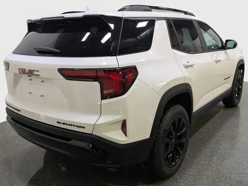 GMC Terrain 2027 photo 3