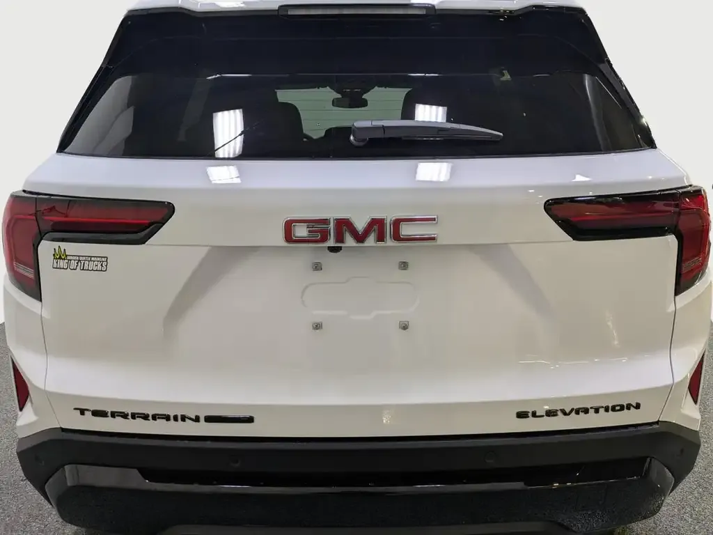 GMC Terrain 2027 photo 4