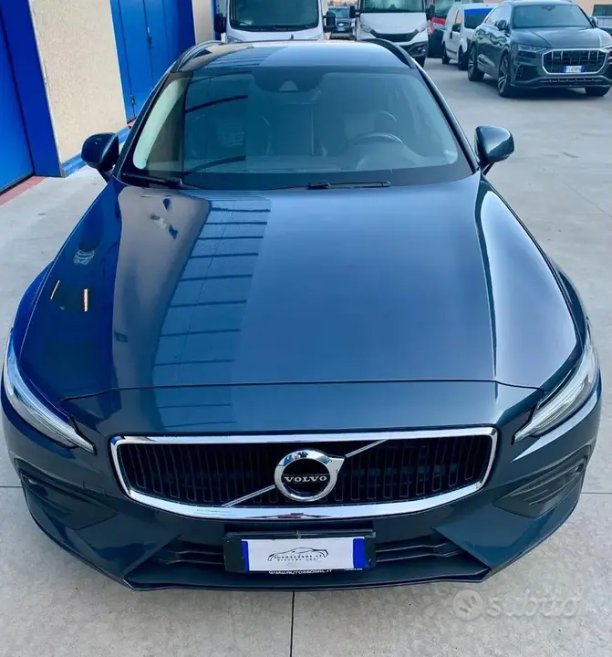 Volvo V60 2018 photo 2