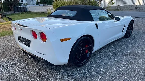 Chevrolet Corvette 2006 photo 3