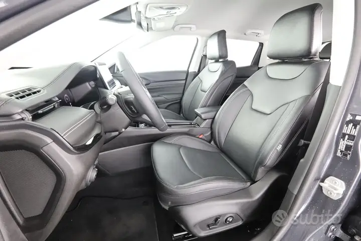 Jeep Compass 2025 photo 2