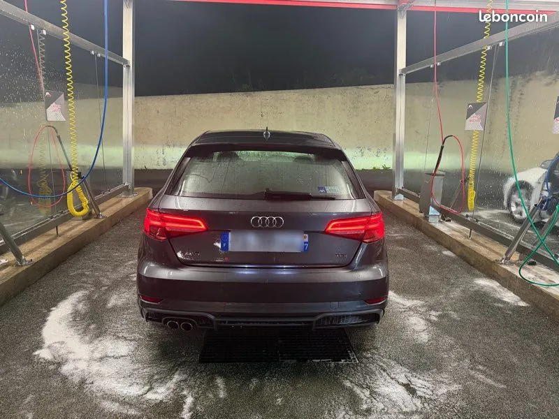 Audi A3 2018 photo 2