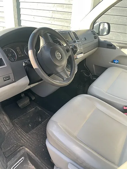 Volkswagen Caravelle 2012 photo 3