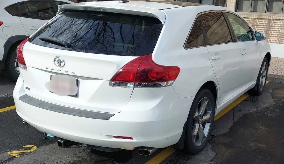 Toyota Venza 2013 photo 2