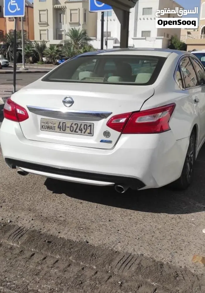 Nissan Altima 2017 photo 4