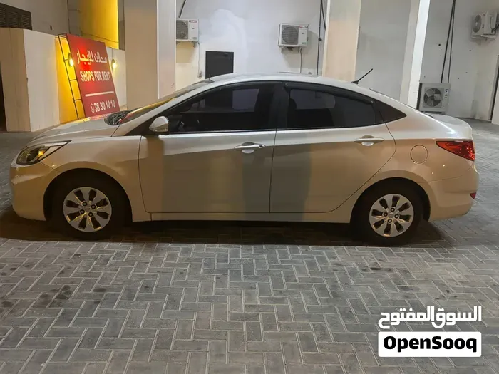 Hyundai Accent 2017 photo 2