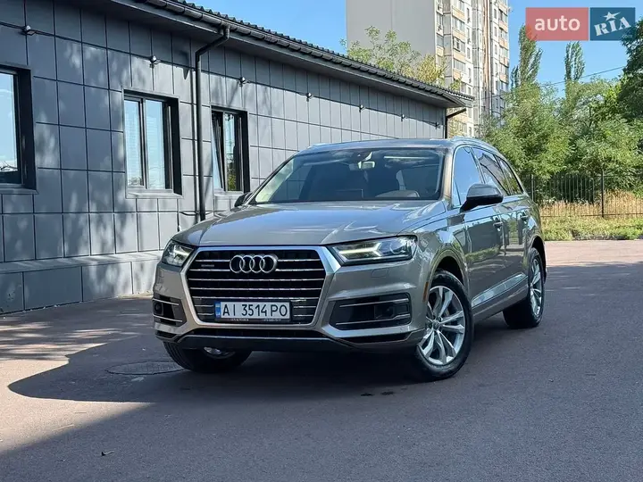 Audi Q7 2016 photo 5