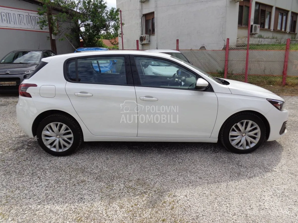Peugeot 308 2020 photo 5