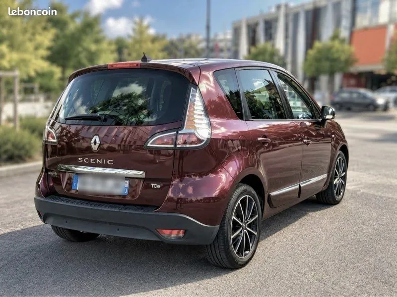 Renault Megane 2014 photo 2