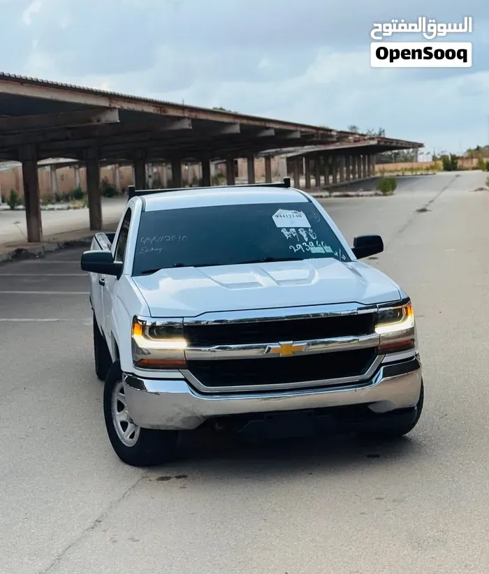 Chevrolet Silverado 2018 photo 3